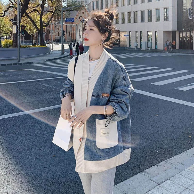 Womens loose denim knitted patch work V-neck oversized baseball cardigan long sleeved jacket womens top 240930