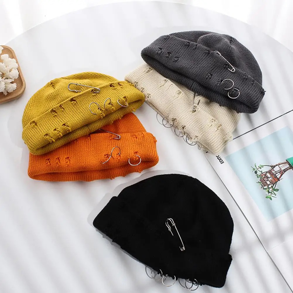 Solid color knitted hat hiphop tear warm wool yarn autumn womens beanie flange gold ring skull 241009