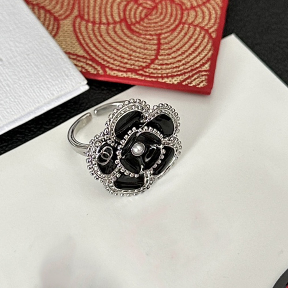Luxury Womens Gold-color Ring Brass Copper Open Rings Rhinestone Crystal Flower Ring for Wedding Jewelry Gifts Adjustable Fashion Accessory