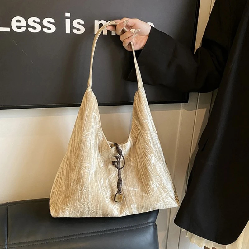 Leisure Velvet Bamboo er Style Shoulder Bag 2024 Selling Fashion Large Capacity Elegant Handbag 241008