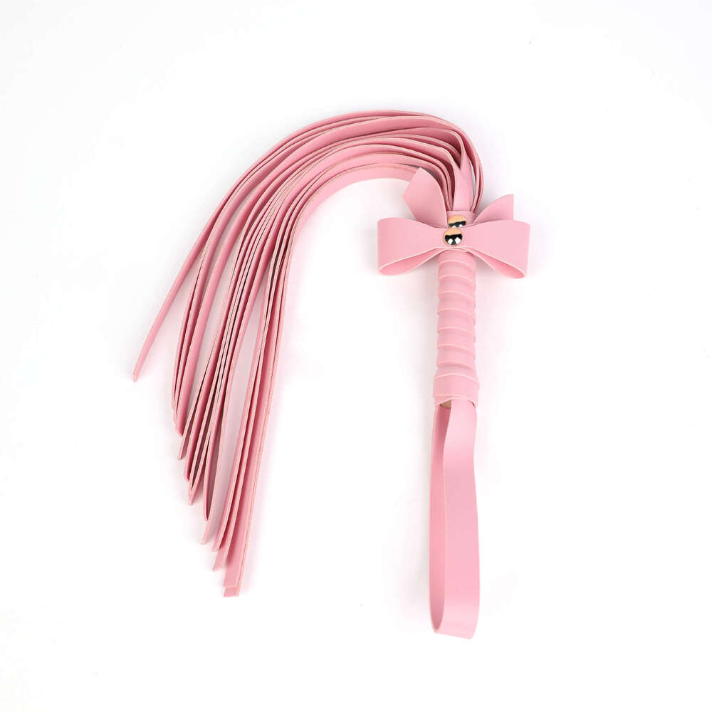 SM prop set 5-piece butterfly bow fun leather whip PVC mouth ball mouth plug female slave traction collar restraint handcuffs