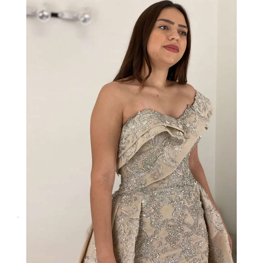 Ebi 2020 Arabic Aso Urious Lace Crystals Evening Sweetheart Sheath Sexy Prom Dresses Vintage Formal Party Second Reception Gowns