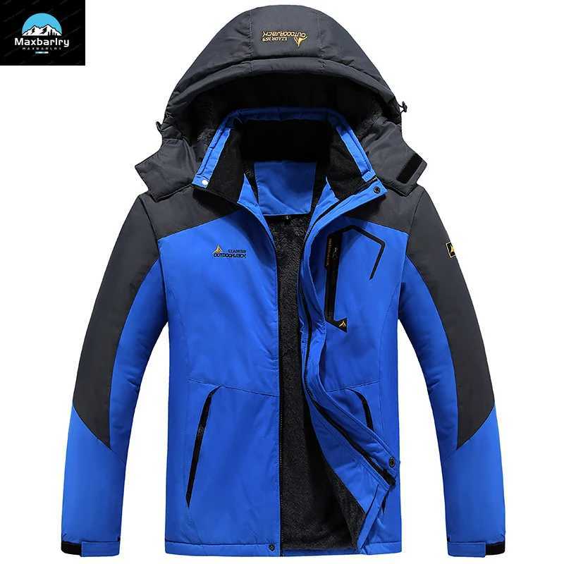 2020 Winter Outdoor Jacket Men Thick Warm Velvet Coat Mens Windproof Hooded Jackets Casual Hiking Mountaineering Outerwear 9XL LX241009
