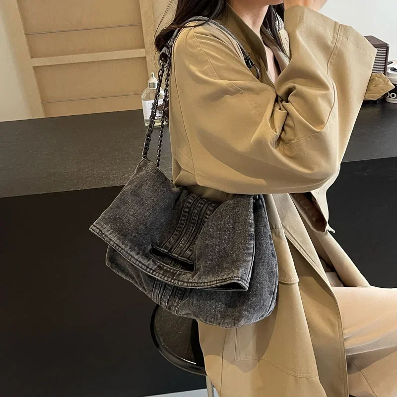 Cowboy bag womens large capacity chain shoulder bag high-end commuting handbag 241008