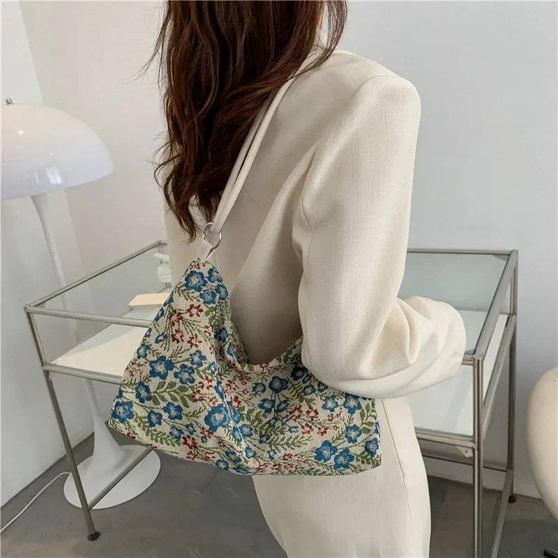 Fashion Retro Canvas Handbag Womens Elegant Flower Embroidery Casual Handbag Shopping Beach Bag Womens Bag Wallet 241008