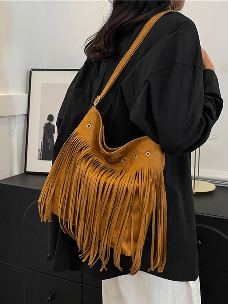 Womens retro cross body bag large capacity suede leather retro messenger bag solid color edge bag womens denim bag 241008