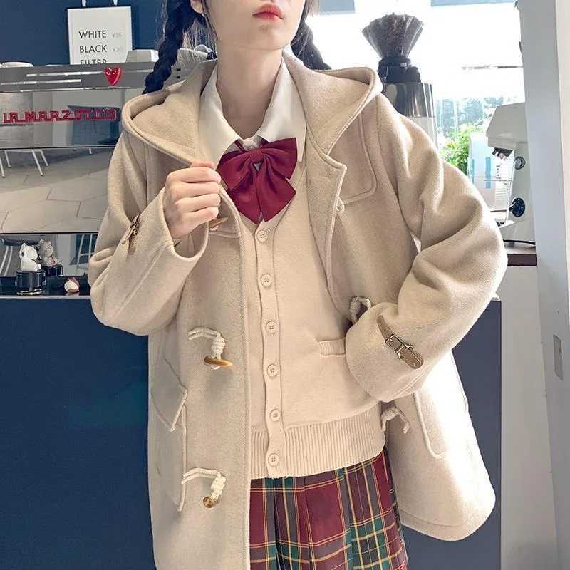 Womens 2023 Autumn/Winter New Japanese Thickened Woolen Coats Reduced Age Cow Horn Button Hooded Woolen Coats Womens ClothingX241009