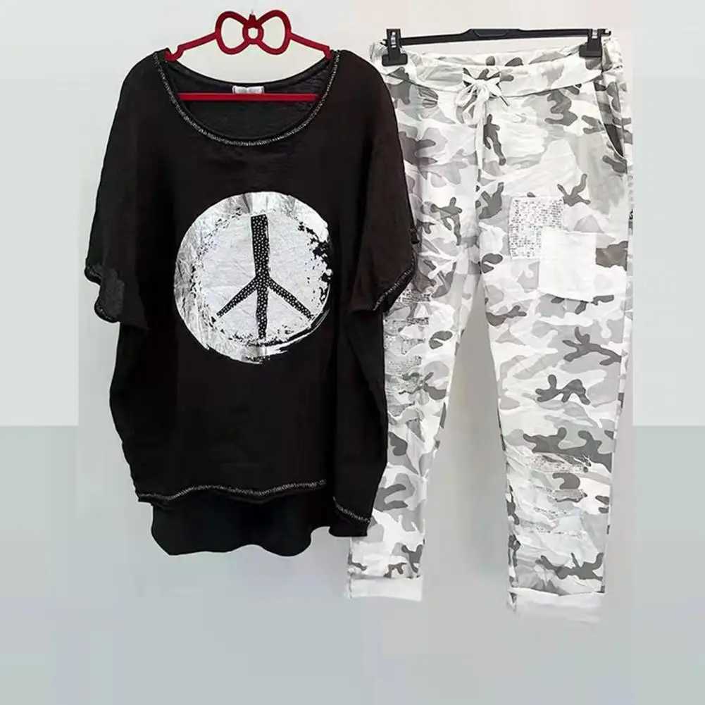 1 set of T-shirt pants set for womens track and field wear O-neck irregular hem shirt camouflage printed drawstring pants set W241008