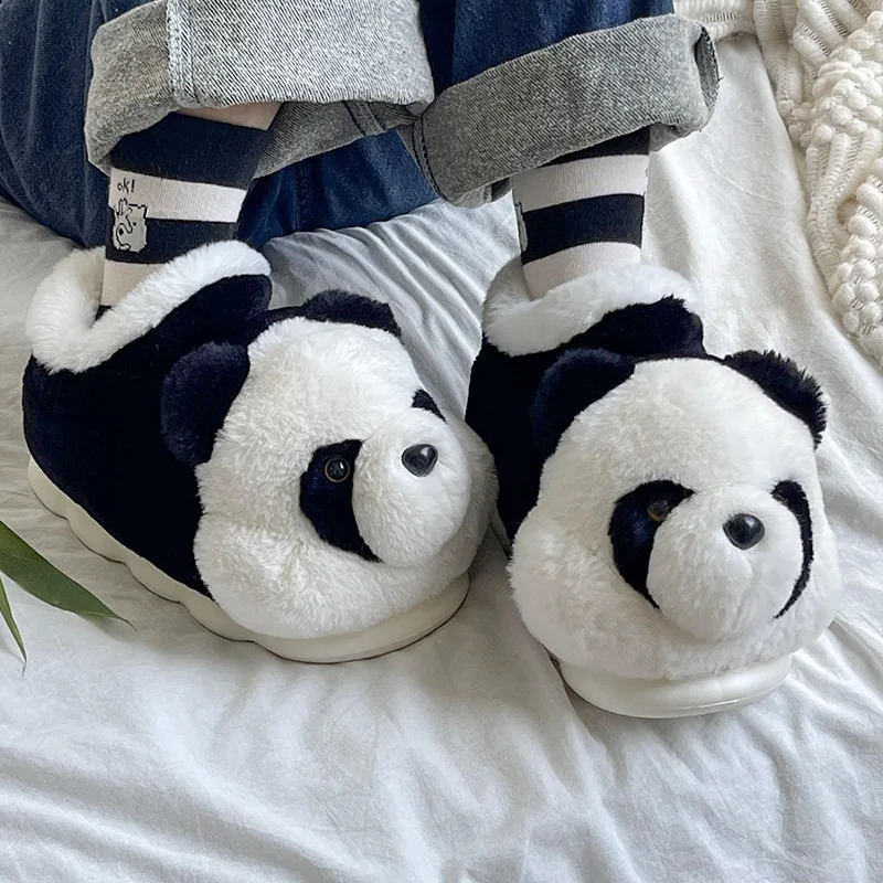 Cuddly panda slippers 2024 women plush booties outdoor slipper woman cute furry home boots winter fuzzy room slippers 44 45 240927