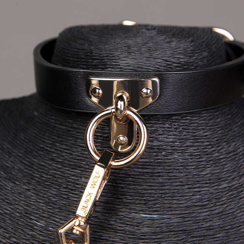 High end SM prop set of four pieces, genuine leather traction collar, binding and restraint handcuffs, fun leather patties, adult products