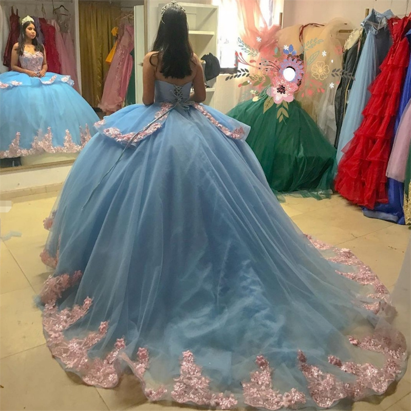 Stunning Charro Quinceanera Dresses Blue And Pink Elegant 3D Florals Sweetheart Lace Vestidos De Xv Anos Charming Ballkleider Vestido De Debutante 15 