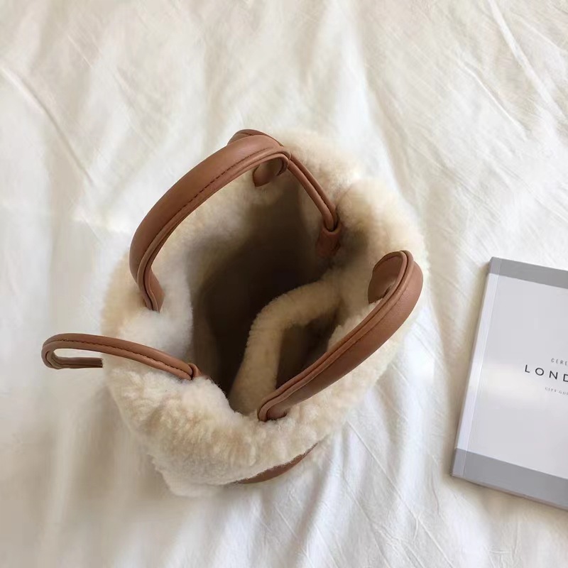Women's bag winter new plush bucket bag lamb wool basket bag one shoulder crossbody handbag fur