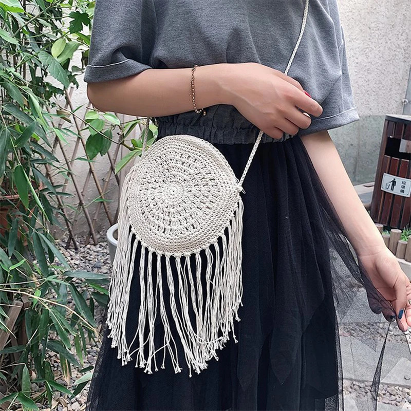 Round Straw Bag Clutch Edge Bohemian Tassel Cross Body Bag Womens Messenger Handbag Summer Beach Handbag Womens Straw Bag 241008