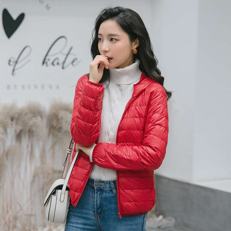 Large Size 2024 New Light and Thin White Duck Hooded Down Womens Short Coat