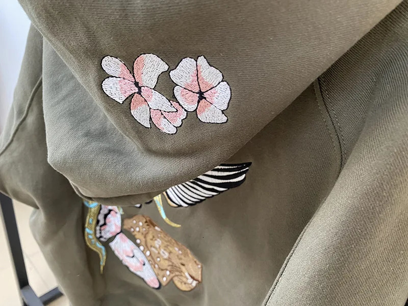 Embroidered womens track suit flower skull wing embroidery hooded sweatshirt butterfly wool sports pants 2PCS set 241007