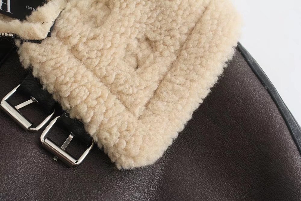 PUWD Retro Women Faux Fur One-Sided Double 2021 Winter Warm Locomotive Sashes Jacket Street Leisure Loose Female Outwear