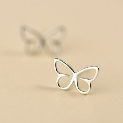 Pure sier needle elegant, fresh, simple and elegant hollow butterfly earrings for women
