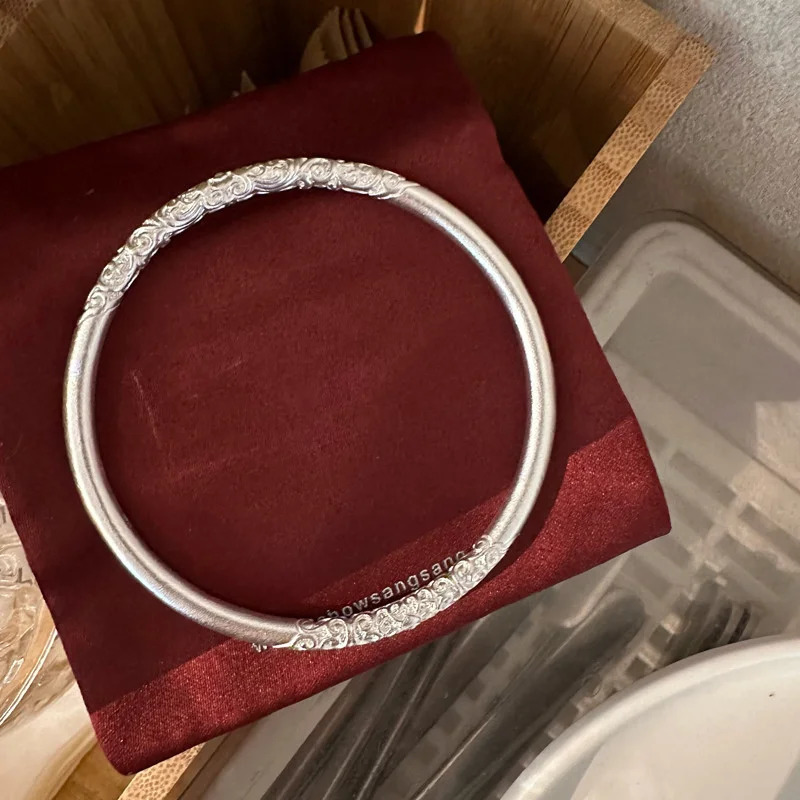 999 Bauhinia Steam Curled Grass Pattern Closed Womens Bracelet in Pure Silver National Style Ancient Silver High Jewelry Gift 240929