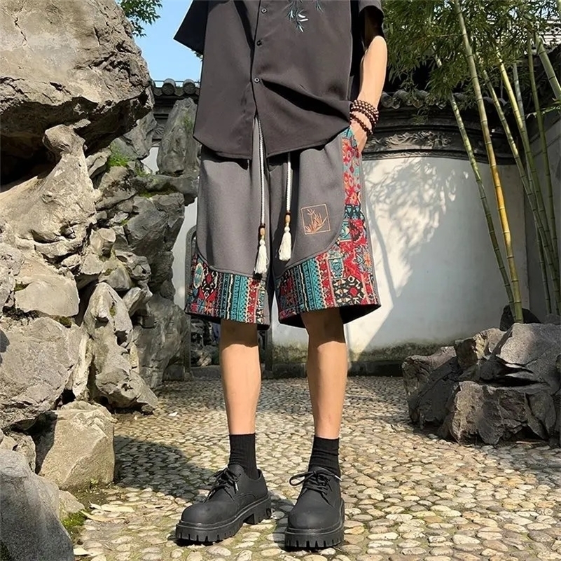 Embroidered shorts mens summer loose casual national trend medium pants trendy large size sports outer wear 5-point pants 241008