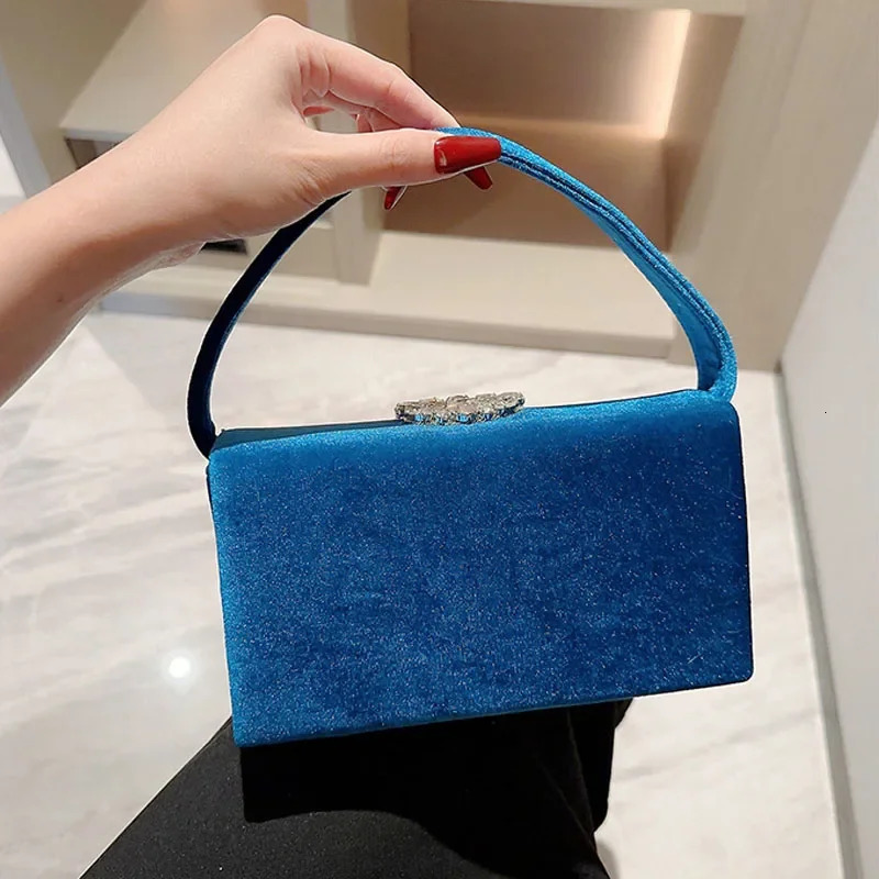 Autumn Winter handbag vintage velvet blue black evening bag handbag womens dinner party rhinestone handbag 241008