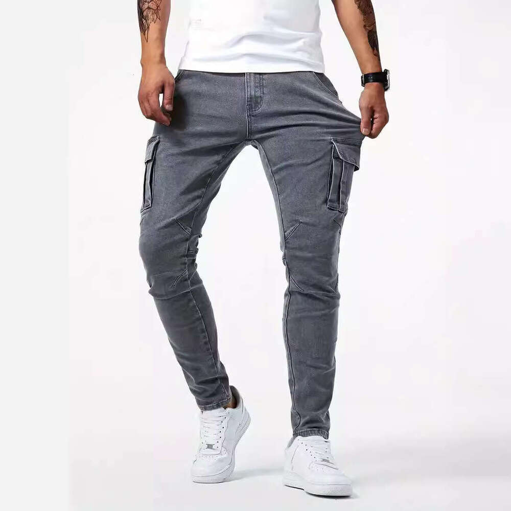 New Season Washing Process Alphabet Trendy Jeans for Men with Stretchable and Comfortable High-Waisted Loose Fit Denim Pants