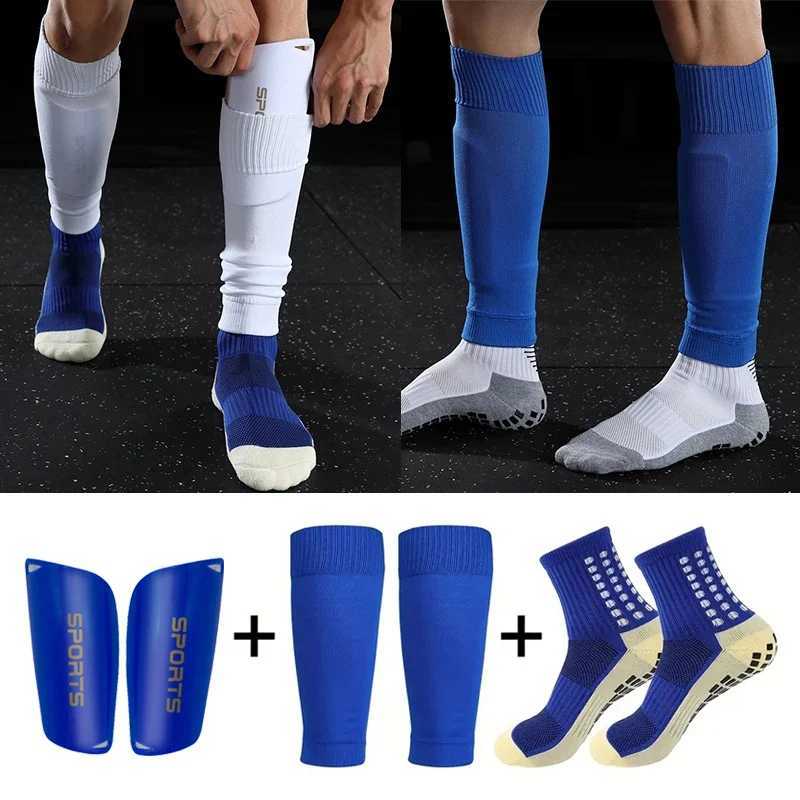 3-piece set of anti slip soccer shoes mens outdoor sports grip soccer shoes Shin Guards soccer shoes Shin Pads soccer shoesW241010