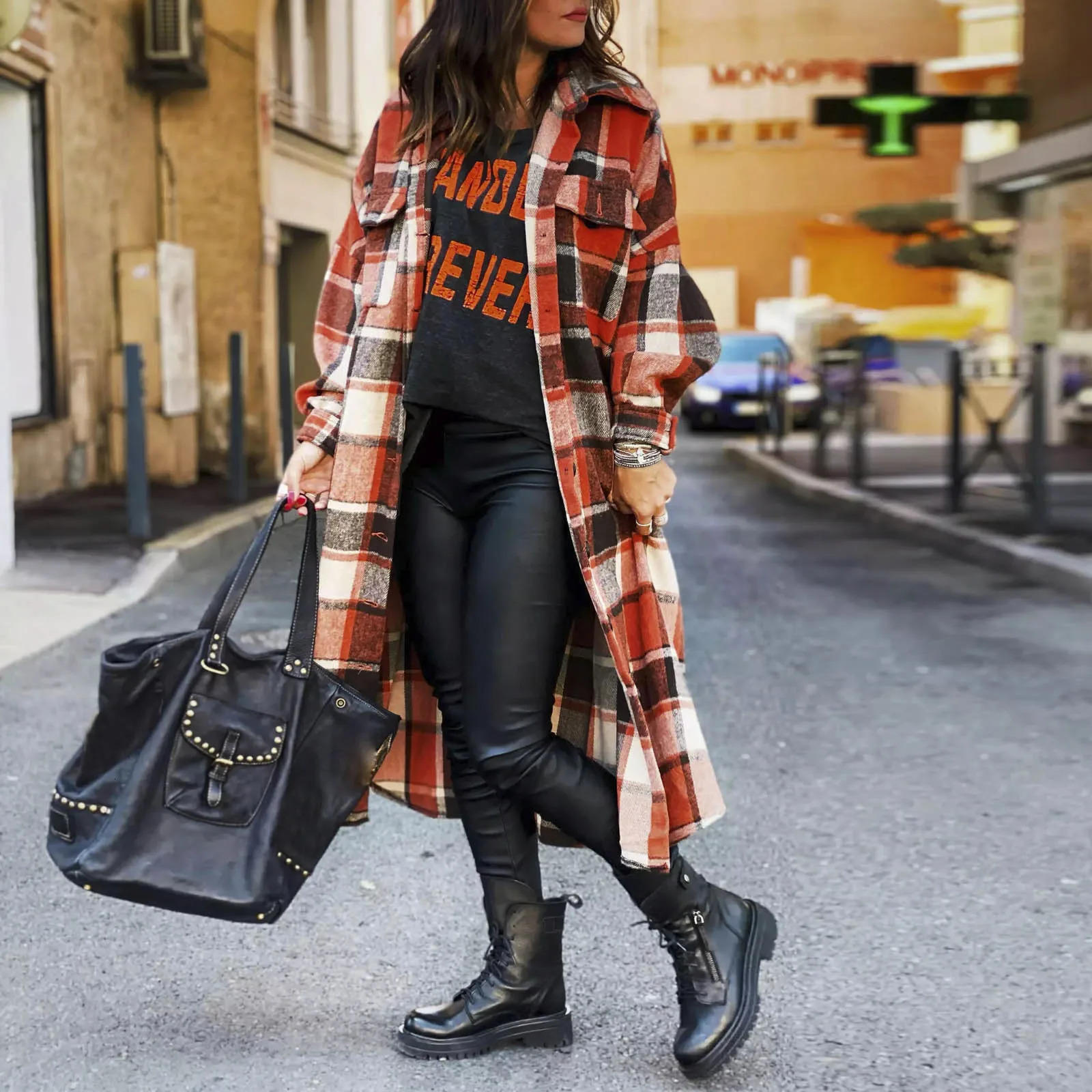 Retro Harajuku plain weave long trench coat Korean full matching womens autumn and winter wool coat long sleeved lapel coat 240927