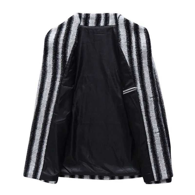 Woolen Men stripe Coat Autumn and Winter New Style Wool Overcoat Male Mid-length Business Casual WEAR Coats Men Plus size S-4XL LX241010