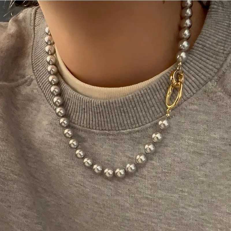 New Elegant Stylish Gray Faux Pearl Necklace For Women Fashionable Metallic JewelryX241009