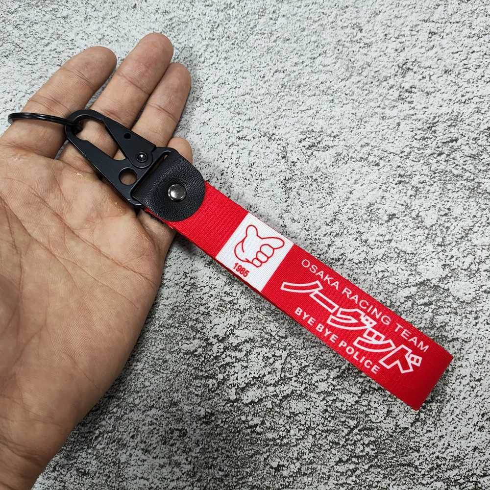 Keychains Lanyards JDM Racing Culture Tags Keychain Pendant Motorcycle Clip Keyring Wrist Durable Keychain Keyring Bracket Automotive Parts J241010EHB
