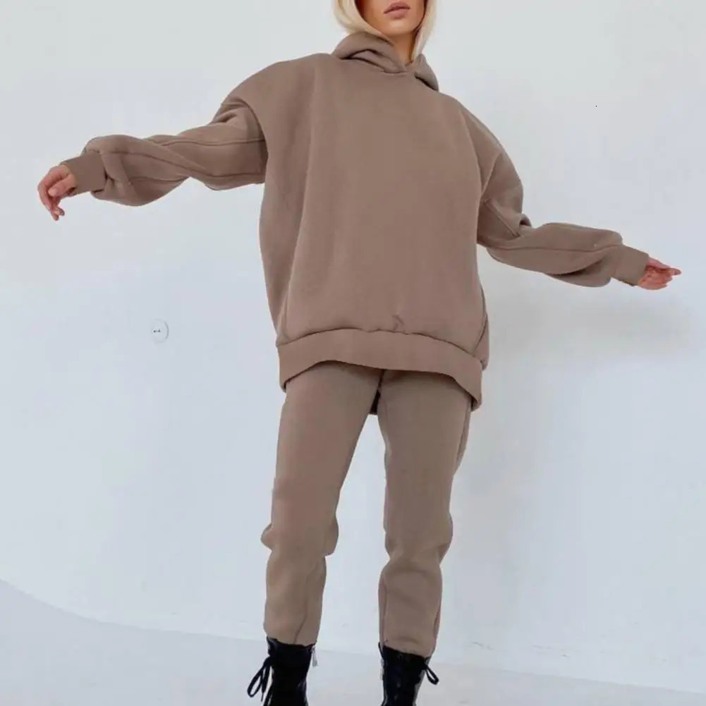 Two piece wool track and field suit womens winter super large hooded long sleeved sweatshirt sports pants set 241007