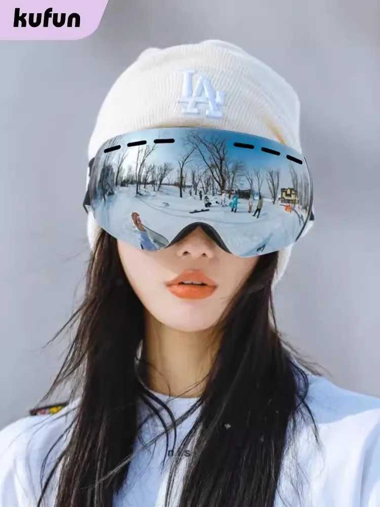 Ski goggles windproof spherical HD anti fog support Myopia glasses winter sports adult skis men and women blue pink purple CL241010