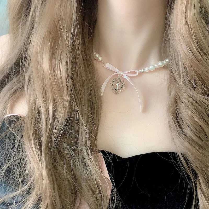 Bow Love Cross Imitation Pearl Pendant Necklace for Women French Romantic Sweet Lolita Clavicle Chain Harajuku Fashion JewelryX241009