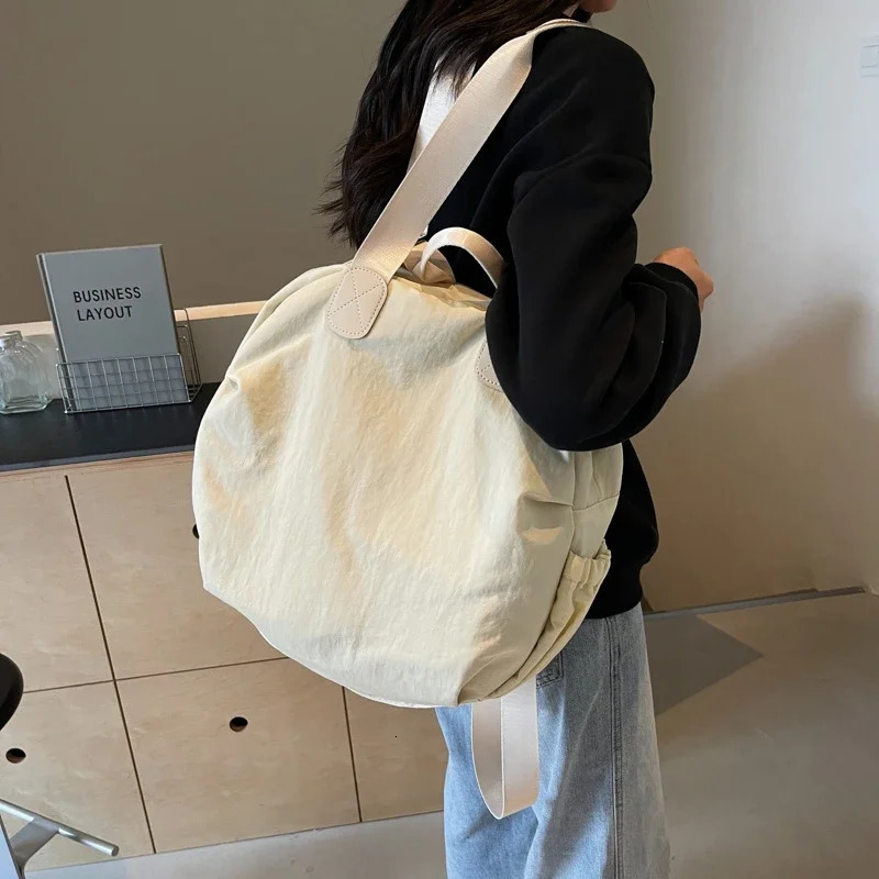 Nylon zipper highquality backpack solid air cushion shoulder strap fashionable soft handle back ner handbag 241008
