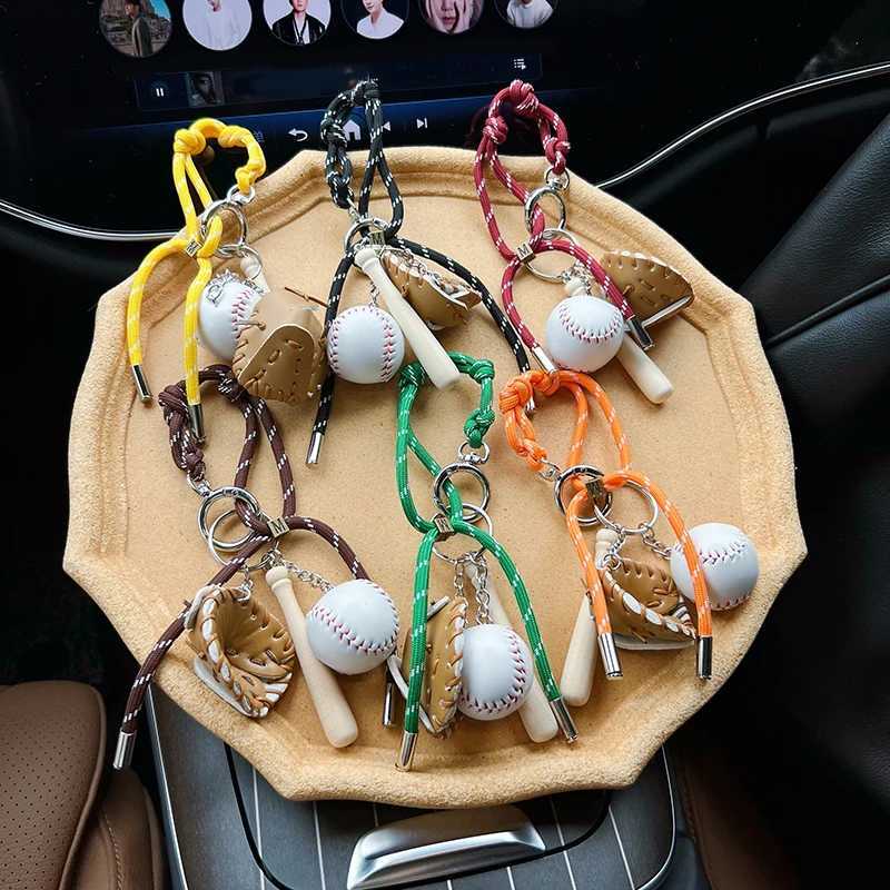 Keychains Lanyards Personalized and innovative baseball keychains simple car handmade ropes bag pendants suspension accessories gifts H250217