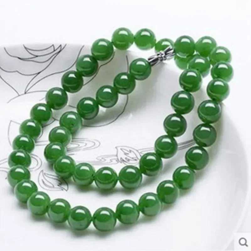 Natural Green Jade Beads Necklace Jadeite Jewelry Fashion Charm Accessories Hand-Carved Lucky Amulet Gifts for Women Her MenX241010