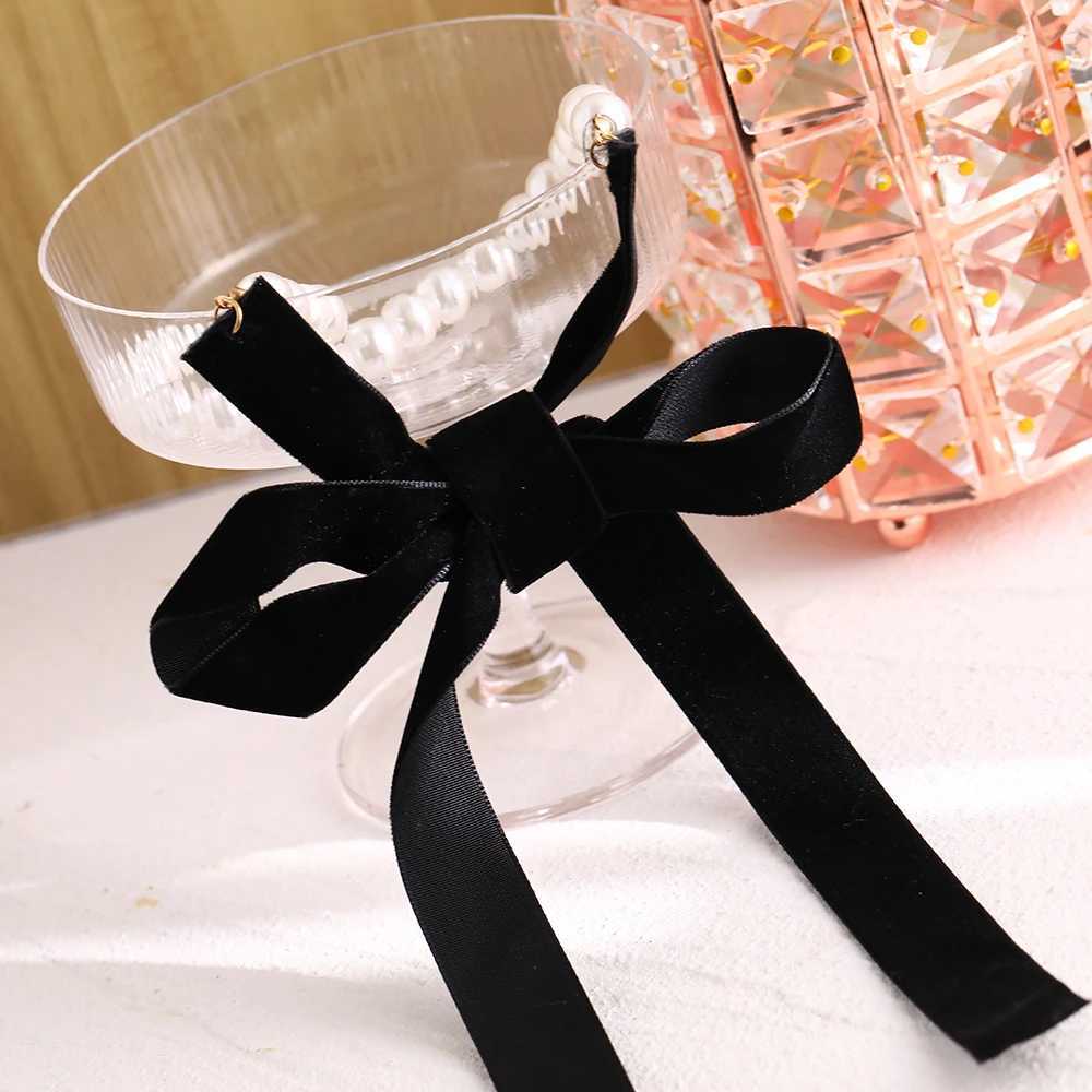 Punk Long Wide Black Velvet Ribbon Choker Bow Tie Simulated Pearl Beads Charm Collar Necklace Gothic Jewelry New Year GiftsX241009