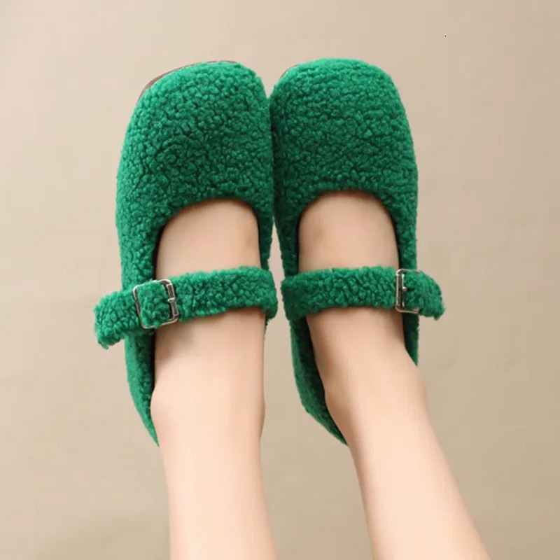 6-color womens flat bottomed faux fur winter shoes Mary Janes shoes warm light button Lambswool cotton padded shoes boat shoes 1632C 241007