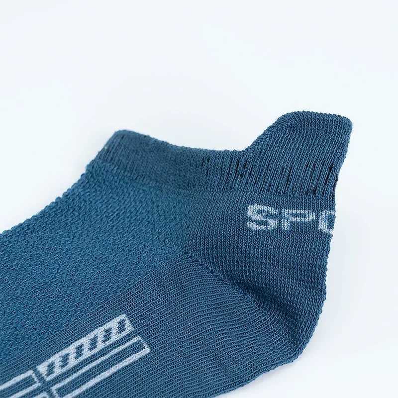 10 pairs of high-quality bulk mens socks casual breathable mens cotton socks running sports socks mens gift socks size 38-45W241010