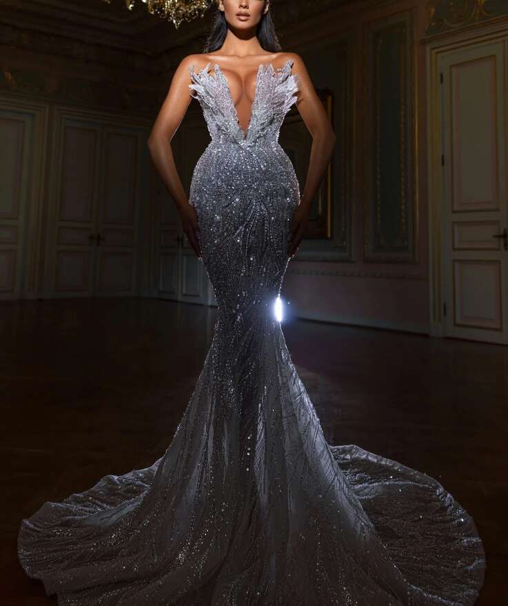 Modern White Mermaid Wedding Dress 2024 Detachable Train Bridal Gowns Sexy Deep V Neck Dubai Fashion 0213