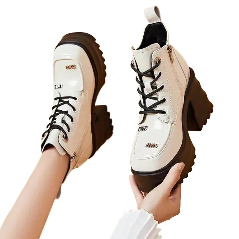 Winter Square Heel Womens Boots Lace Solid Color 2024 New Fashion Thick High Heels Gloss Ultra High Heels Womens Short Boots 240930