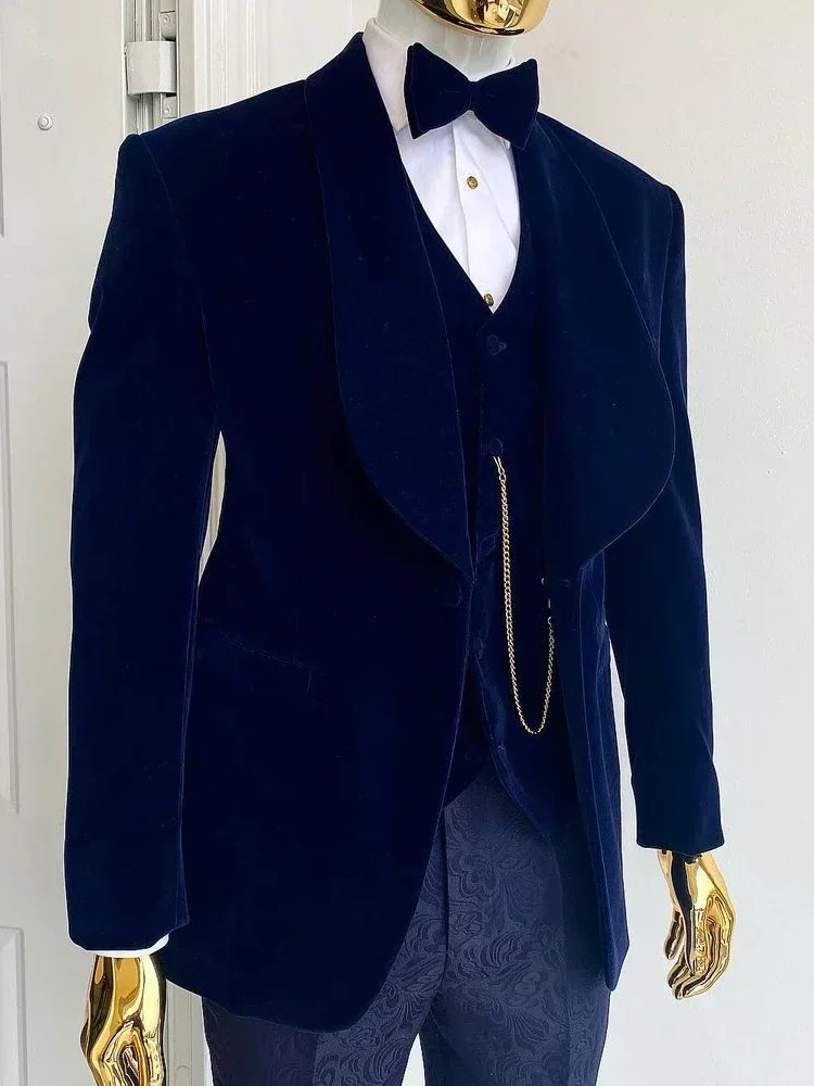 3 Pcs Wedding Tuxedo For Groom Slim Fit Men Suits Male Velvet Smoking Fashion Jacket With Pants Waistcoat 2024