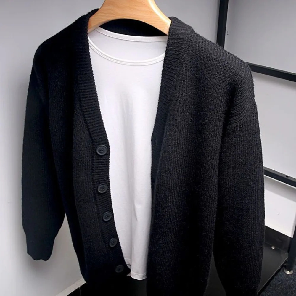 Fashionable retro cardigan mens knitted long sleeved sweater spring and autumn solid color jacket loose sweater 241007