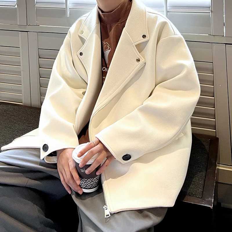 Winter Thickened Short Woolen Coat Men Warm Casual Zipper Woolen Jacket Men Korean Loose Thick Woolen Coat Mens Jackets Coat LX241010