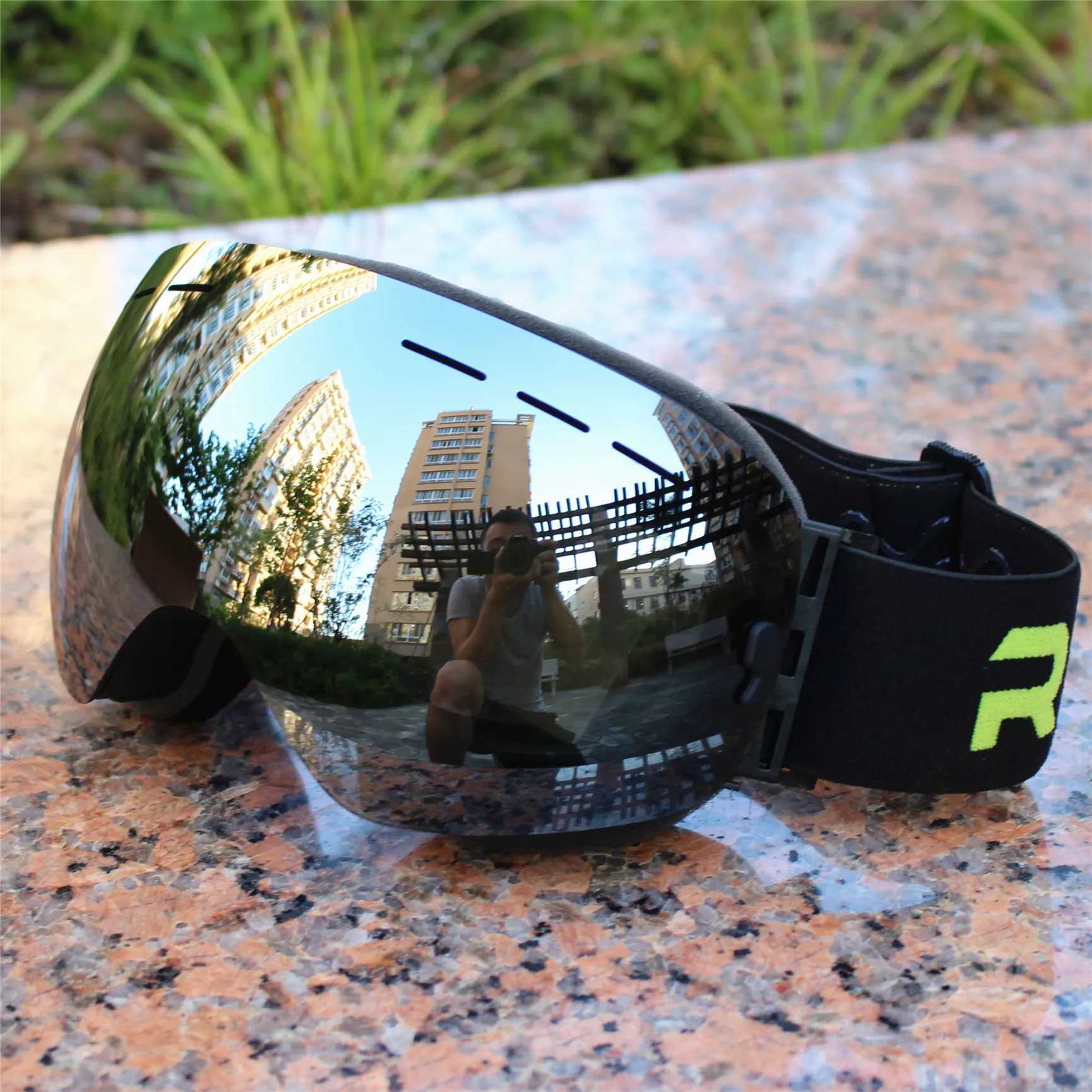 Brand new ski goggles with dual lens UV400 anti fog for adults ski goggles for women snow shoes with box CL241010