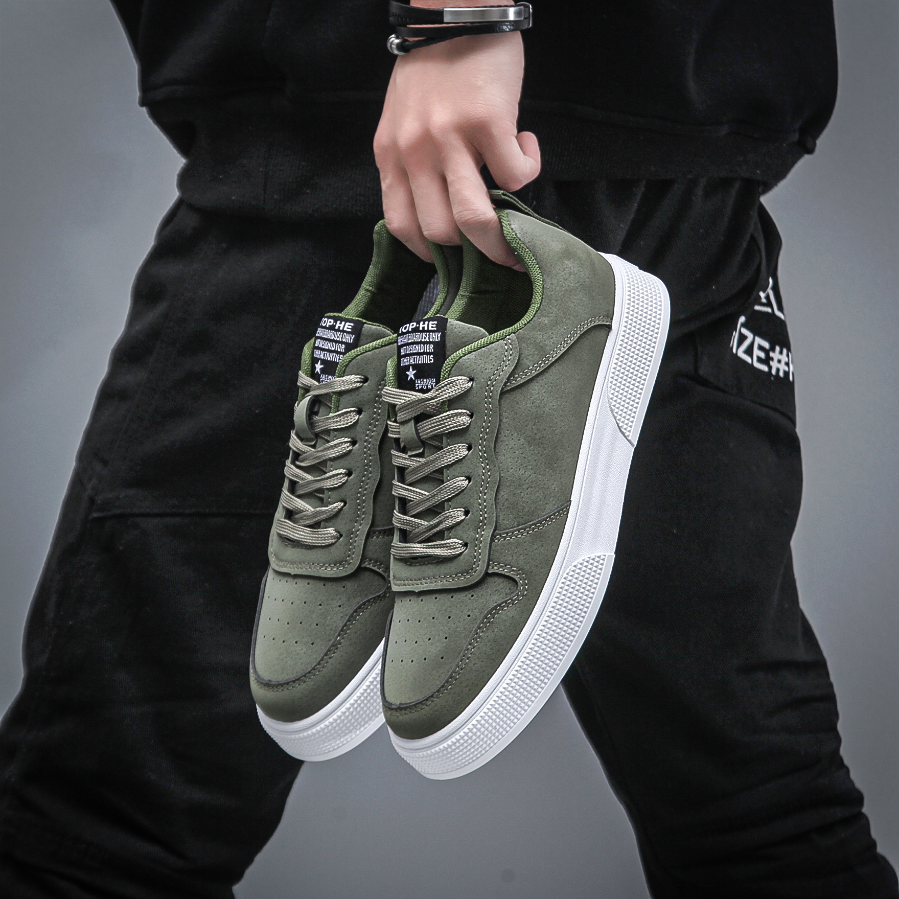 Casual Shoes for Men Solid Color Trendy Non-Slip Lace Up Breathable Lightweight Mens Sneakers Trainers