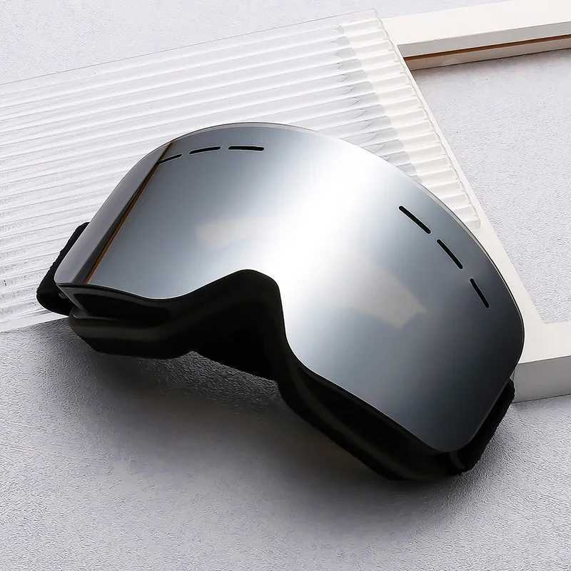 Winter skiing goggles double-layer anti fog skiing goggles UV400 motorcycle windproof and dustproof goggles CL241010