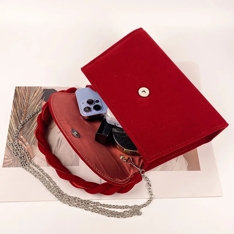 Red retro high-end wedding bag bridal bag camellia handbag fashionable one shoulder cross shaped bag 241008