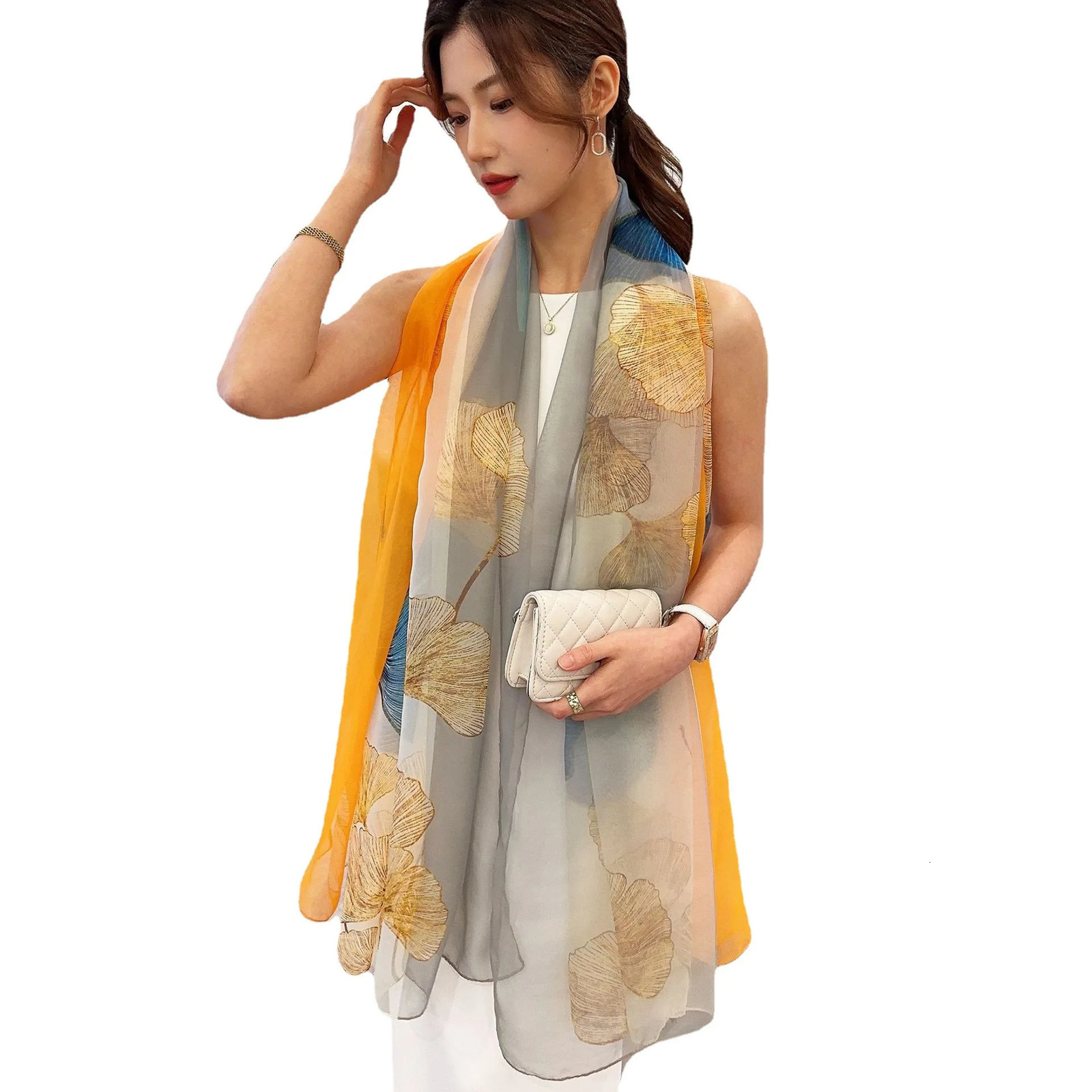 Silk scarf fashionable printed shawl bag womens Pashmina Beach Stols headscarf Foulard womens headscarf 240925