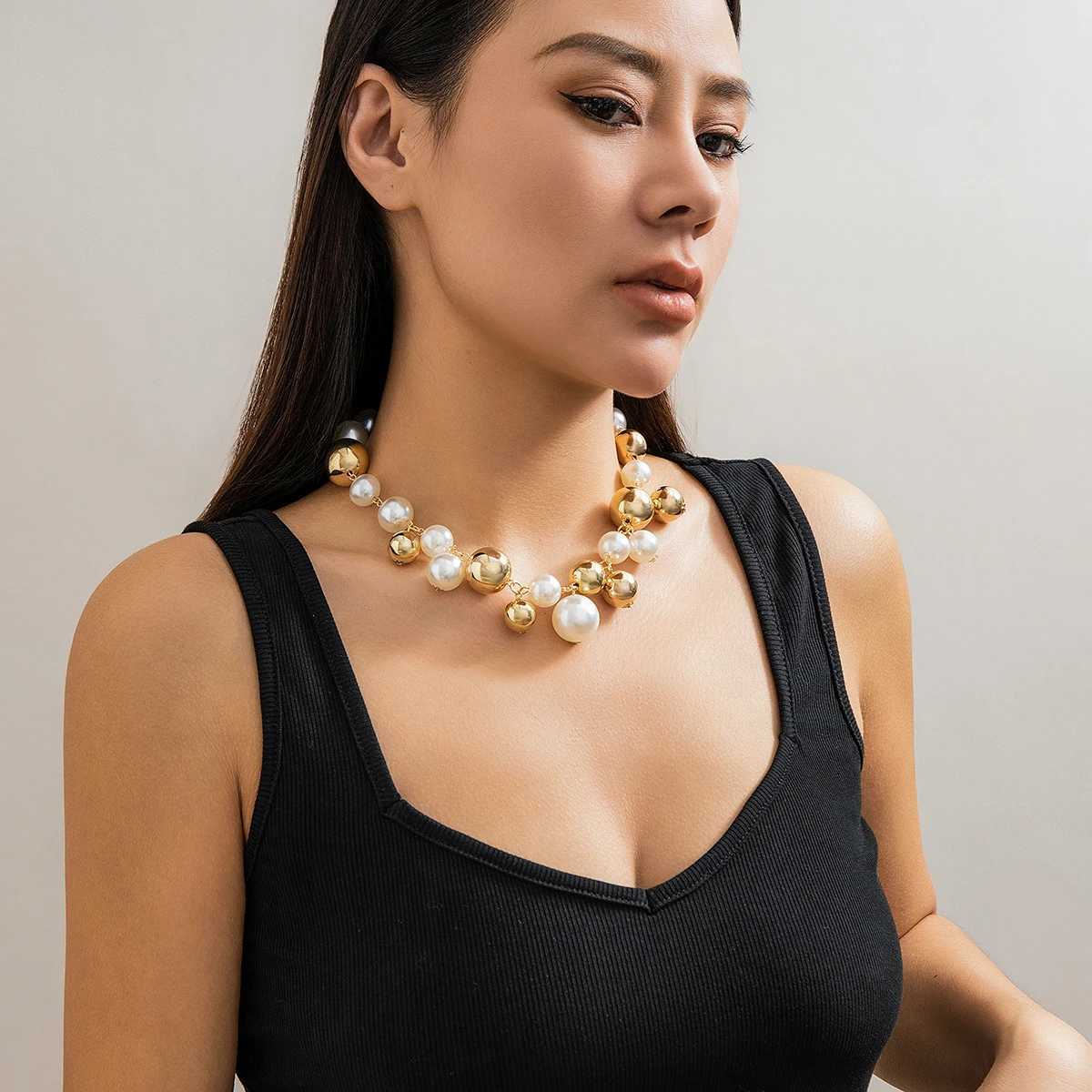 IngeSight.Z Fashion Irregular CCB Big Ball Bead Chain Short Necklace Elegant Imitation Pearl Pendant Choker Womens Neck JewelryX241009